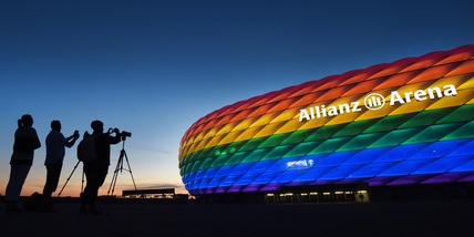 Uefa e il logo arcobaleno: "Non è simbolo politico"