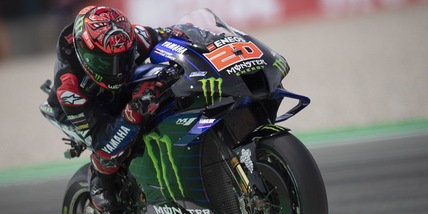 MotoGp: Quartararo domina il Gp d'Olanda, Rossi out per una caduta