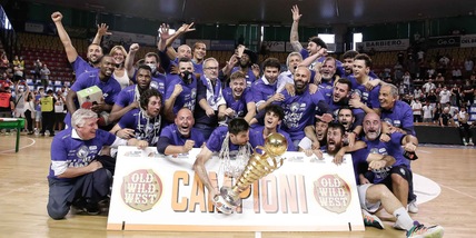 Napoli in A1 dopo 13 anni: battuta Udine in finale playoff