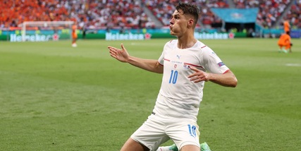 Olanda-Repubblica Ceca 0-2: De Ligt espulso, Schick segna ancora e vola ai quarti