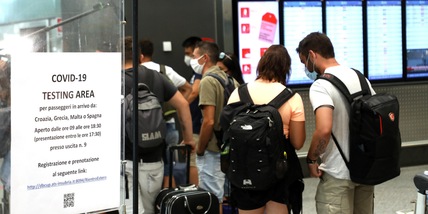 Coronavirus, il bollettino: 932 nuovi casi e 22 morti