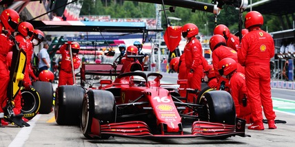 Ferrari, Leclerc partirà ultimo a Sochi: cambio di Power Unit