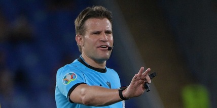 Italia-Spagna, l'arbitro Brych fallimento Uefa: con noi sbaglia sempre tanto