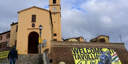 Il Ranch di Valentino Rossi ospita il video della canzone di Jovanotti e Gianni Morandi