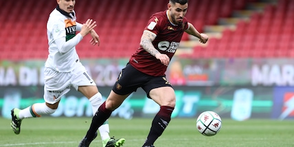 Calaiò: "Il Napoli farebbe bene a puntare su Tutino"