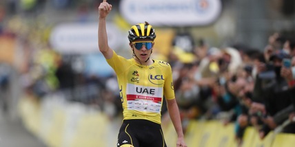 Tour de France, Pogacar cannibale. Vince anche la 18ª tappa