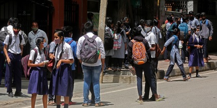 India, non solo Covid: primo decesso per influenza aviaria