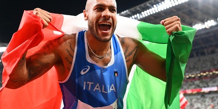 Olimpiadi, Jacobs da urlo: è oro nei 100 metri