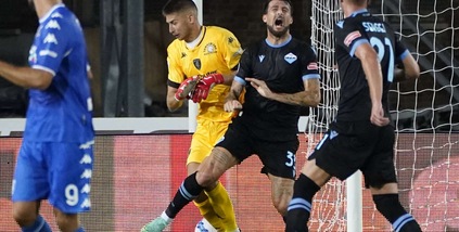 Moviola Serie A: con l'Inter Sturaro da rosso. Lazio, rigore netto