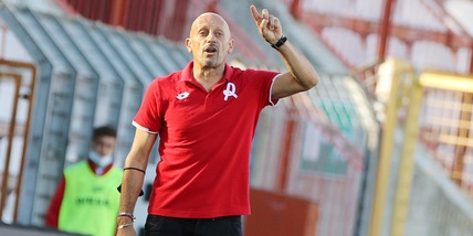 Vicenza, fiducia a Di Carlo e squadra in ritiro