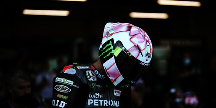 MotoGp: un nuovo casco per Valentino Rossi a Misano, fiocco rosa per la figlia