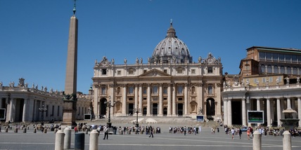 Vaticano, squadra ciclisti riconosciuta dall'Uci: ora taekwondo e padel