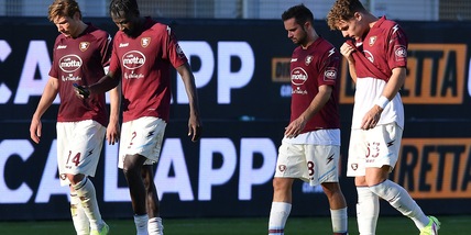 Salernitana, società dura coi giocatori: "Atteggiamento remissivo"