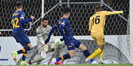 Bodo Glimt-Roma 6-1: Mourinho affonda con il turnover