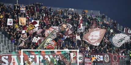 Salernitana, la cessione slitta: "Offerte non valide"