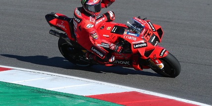 MotoGp, warm-up Gp Algarve: Bagnaia in testa, Valentino Rossi 20°