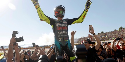 MotoGp: Valentino Rossi nominato MotoGp Legend