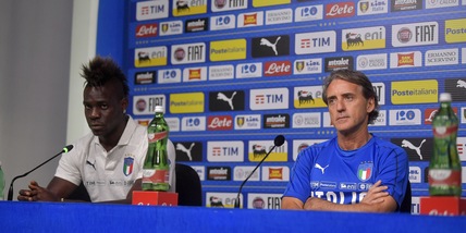 Balotelli: "Se Mancini mi chiamasse in Nazionale andrei anche a piedi"