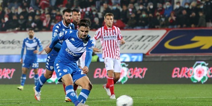 Serie B, il Brescia sale al primo posto grazie al 3-2 sul Vicenza