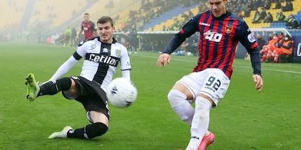 Serie B, il Parma rallenta in casa. Colpo Cremonese a Reggio Calabria