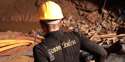 Slovenia, ecco il "piccolo drago" ritrovato nelle grotte di Postumia