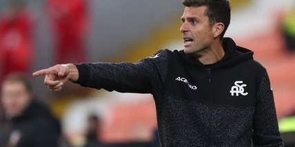 Spezia, Motta: "Nzola out con la Roma: in ritardo alla riunione"