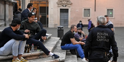 Il Lazio va verso l’obbligo di mascherine all’aperto dal 23 dicembre