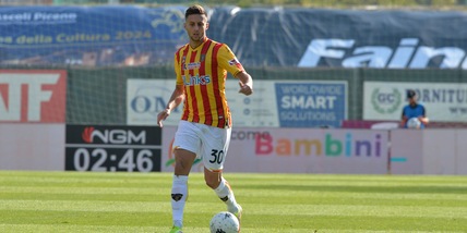 Lecce, si ferma Barreca: problema muscolare dopo il Vicenza