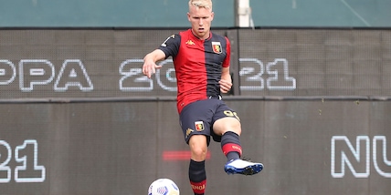 Calciomercato Genoa: ufficiale il terzino Czyborra