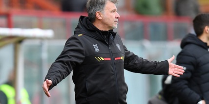 Lecce, l'emergenza di Baroni continua: col Parma in dubbio 6 giocatori