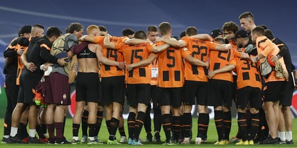 Ucraina, l'allarme annuncia un raid aereo: fuga negli spogliatoi per lo Shakhtar