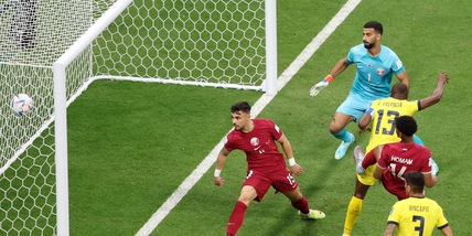 Mondiali, l'Ecuador segna subito al Qatar: Orsato annulla il gol con il Var