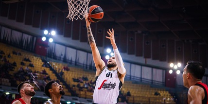 Eurolega, Virtus Bologna ancora ko: l'Olympiakos domina 117-71