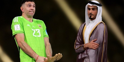 Dibu Martinez, revoca del premio: partita dalla Francia una richiesta alla Fifa