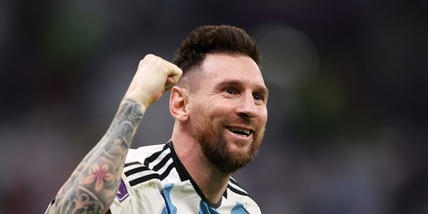 Messi imita… Topo Gigio: il curioso accostamento scoperto in Argentina. C’entra un’esultanza