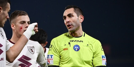 Bologna-Torino, la moviola: Colombo non convince