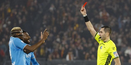 Roma-Napoli, la moviola: Colombo parte male e sui cartellini...
