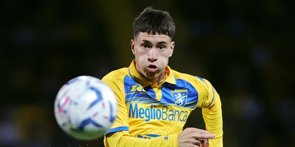 La Roma punta Soulé: la strategia per regalarlo a De Rossi