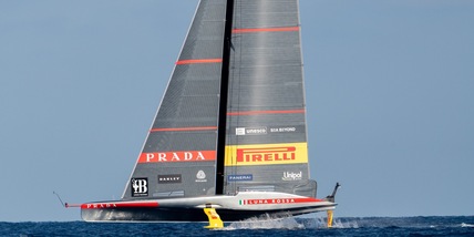 Louis Vuitton Cup, Luna Rossa trionfa su Orient Express e va in semifinale