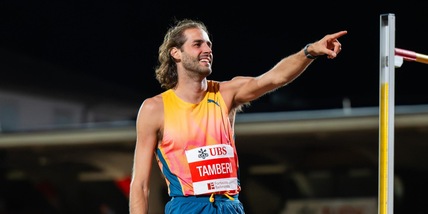 Tamberi e il messaggio social che fa impazzire i tifosi: "Ora birra e hamburger"