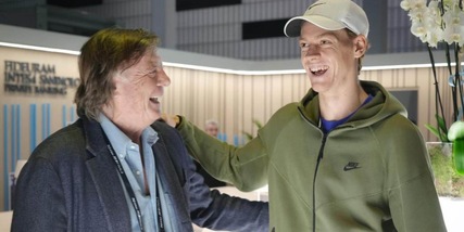 Sinner protagonista a Parigi: ecco come. Panatta: "Che manica di scemi"