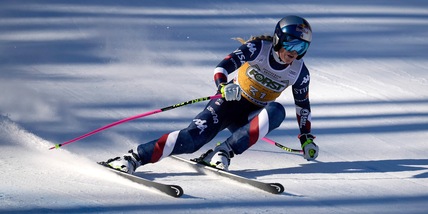 Sci, Lindsey Vonn cade durante il SuperG di Cortina