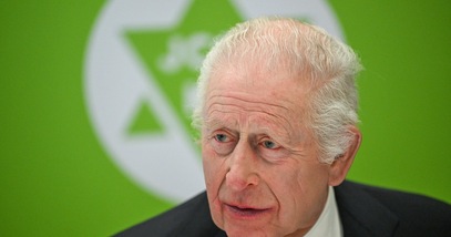 Re Carlo, cresce la preoccupazione: "La situazione è oscura"