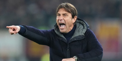 Napoli, c’è amarezza per il mercato. Ma i tifosi puntano su Conte