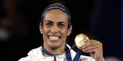 Imane Khelif esclusa dai Mondiali femminili di boxe: "Non soddisfa i criteri di idoneità"