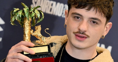 Olly potrebbe non partecipare all'Eurovision: colpo di scena dopo la vittoria a Sanremo