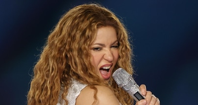 Shakira lascia l'ospedale dopo i problemi di salute. E si parla di riavvicinamento a Piqué