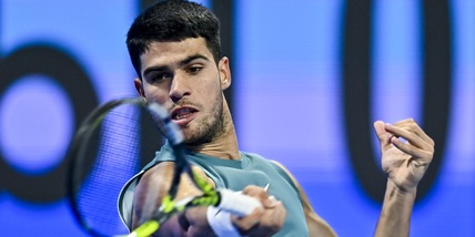 Incredibile Alcaraz, getta via la partita e perde a Doha: esce contro Lehecka!