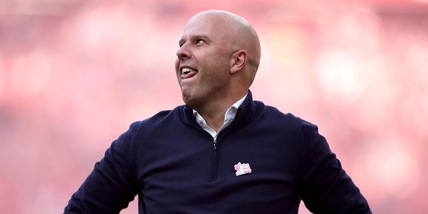 Liverpool, Slot conquista tutti e "batte" Klopp al suo primo anno