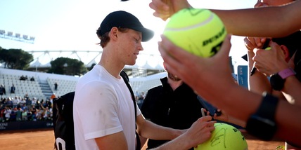Sinner e Sonego, che show la partita allenamento agli Internazionali. Mentre Alcaraz...
